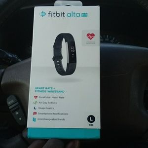I'm selling my fitbit alta hr